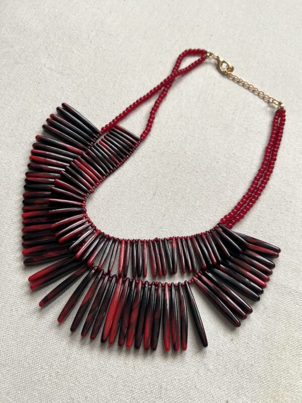 Collana Singapore