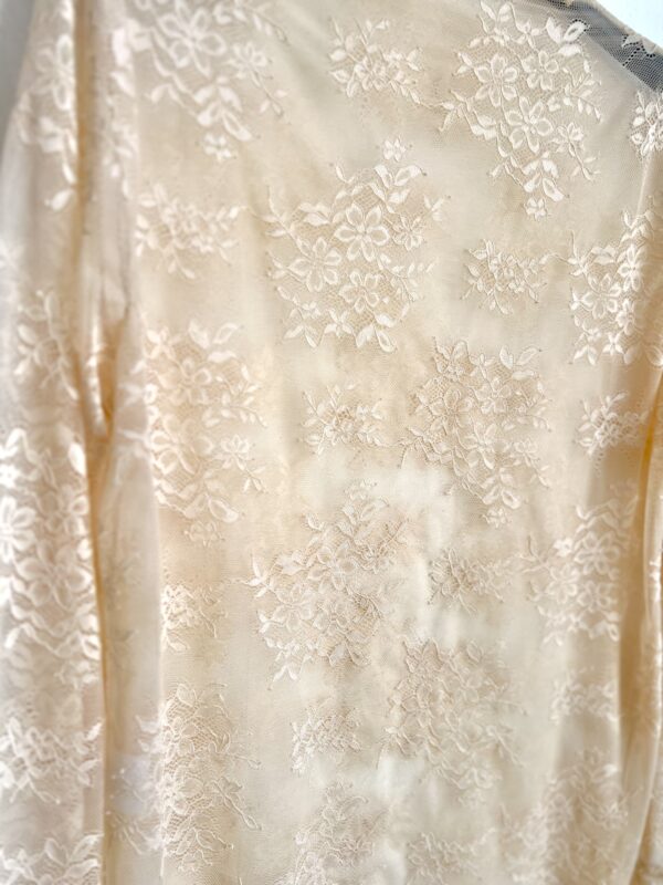 Blusa Pizzo - collo a bicchiere - immagine 5