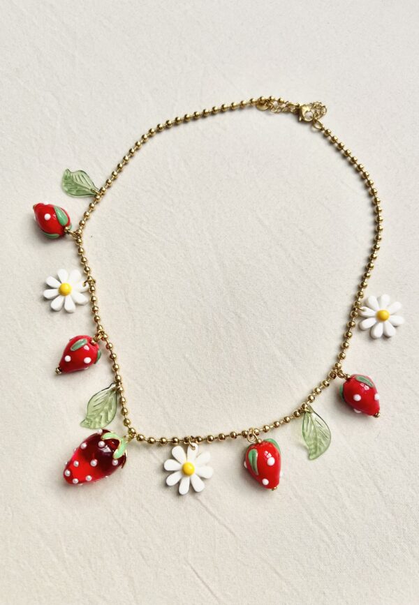 Collana Fragola