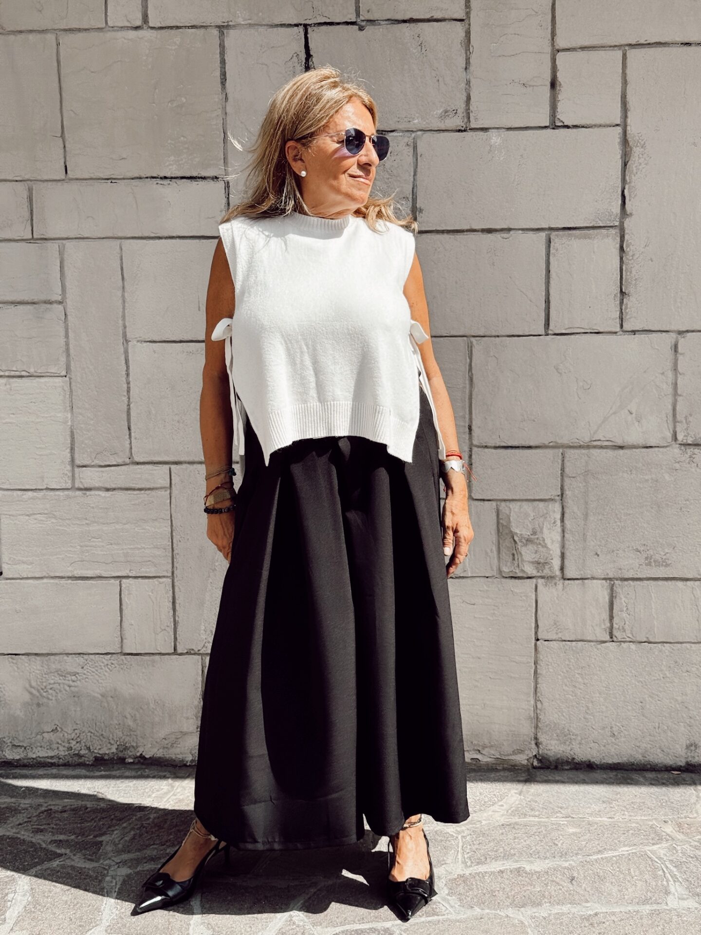 Edited in Tezza with: Vintage 2