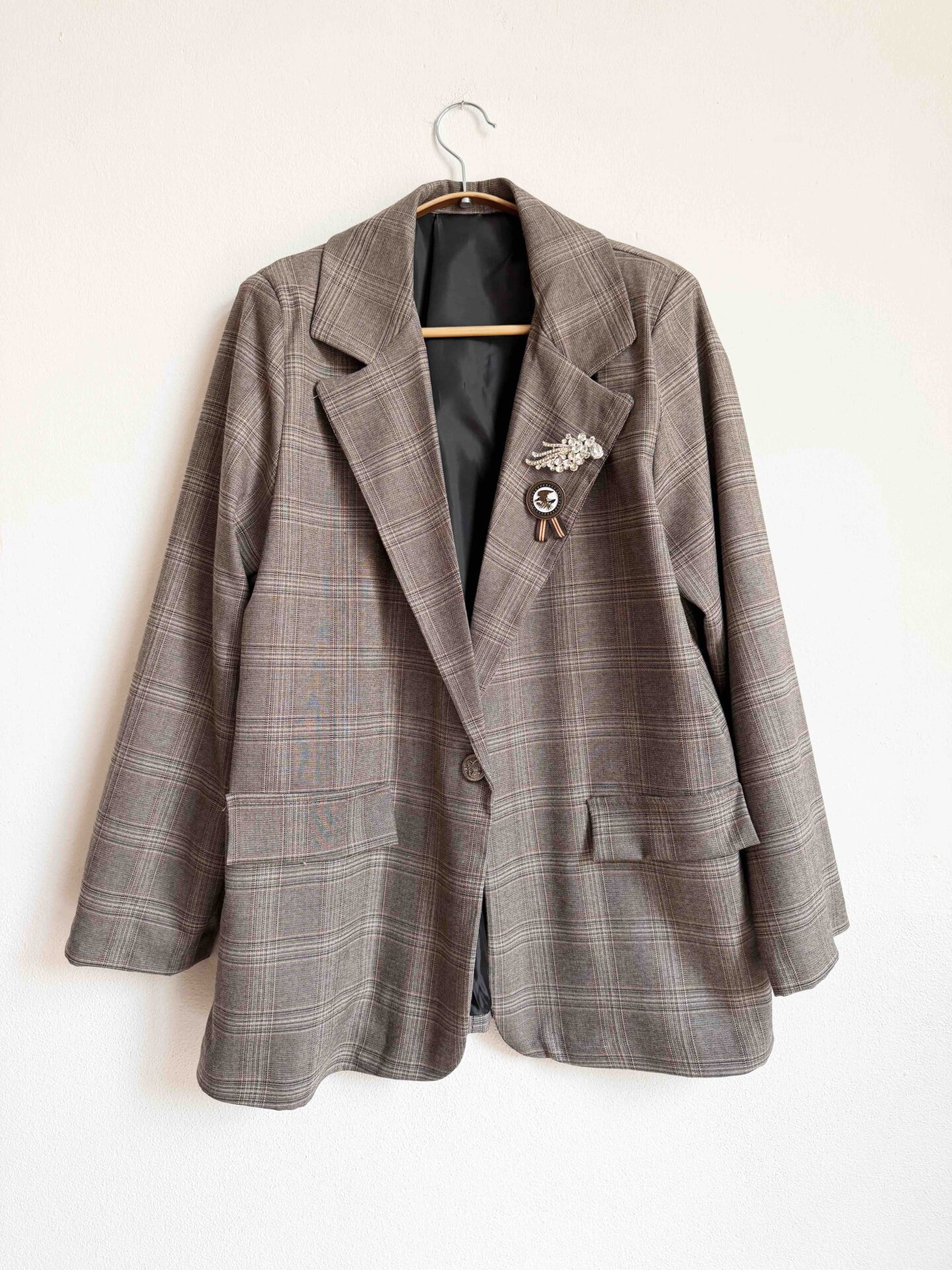 Edited in Tezza with: Brightness & Highlights