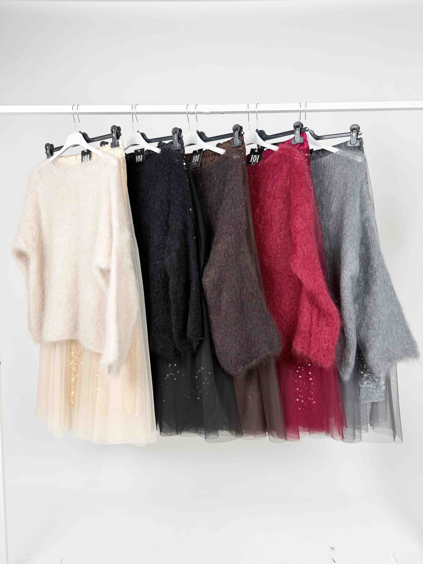 Edited in Tezza with: Brightness & Highlights