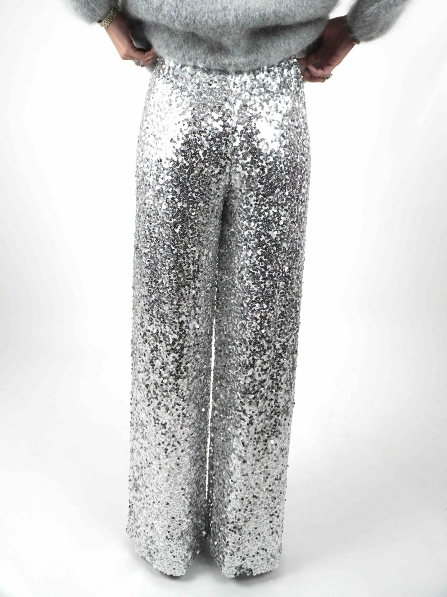 Edited in Tezza with: Brightness, Exposure, Shadows, & Highlights