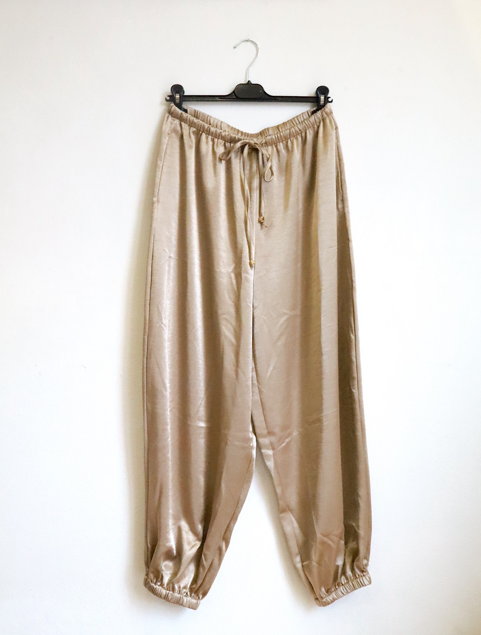 Edited in Tezza with: Exposure, Shadows, Highlights, Contrast, & Sharpen