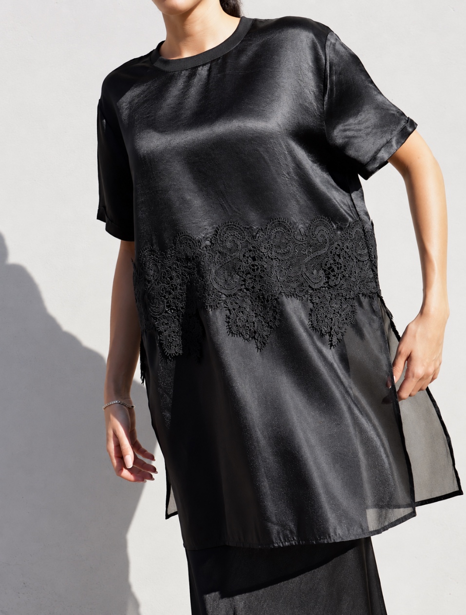 T-Shirt Contrasto - immagine 5